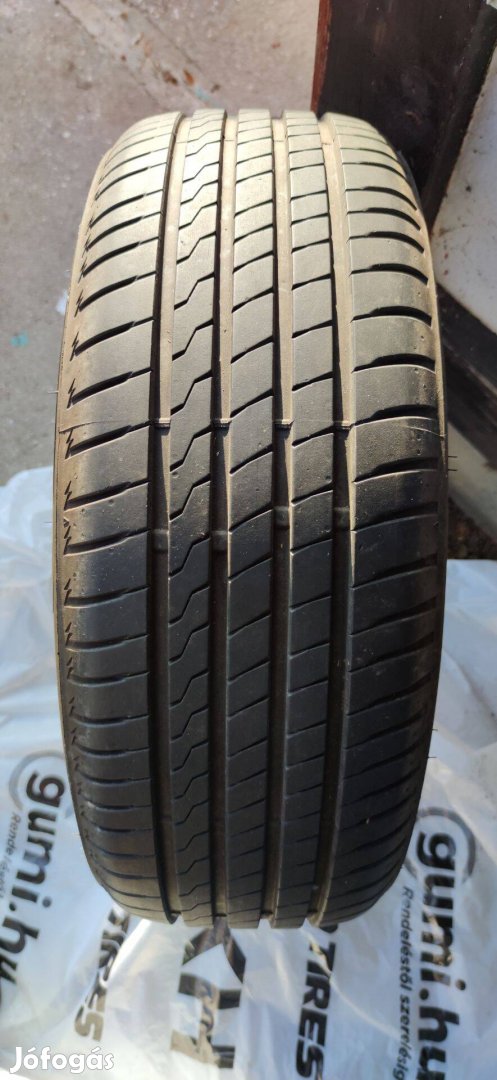 4 db Újszerű, kétéves Firestone Roadhawk 205/55 17R Nyári gumi