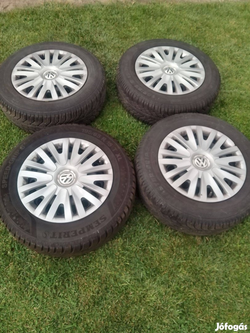 4 db Volkswagen Golf téli gumi felnivel eladó