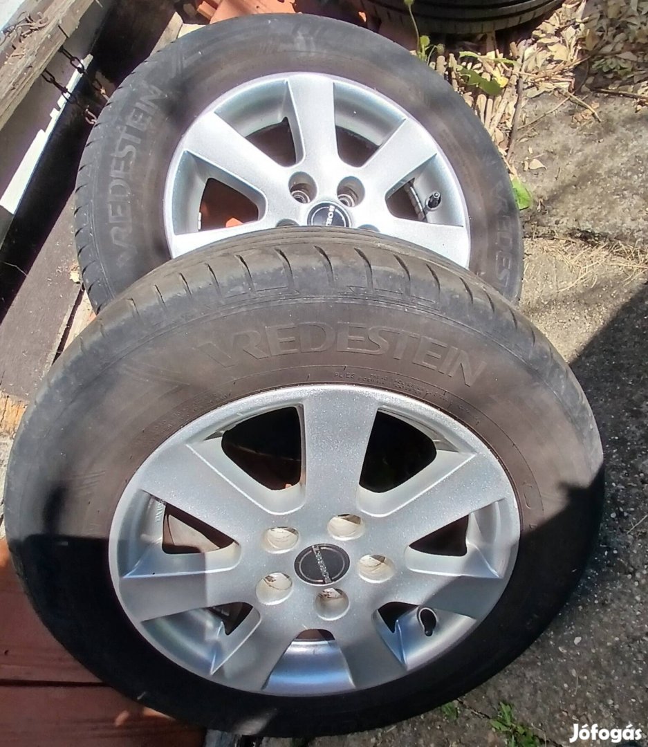 4 db Vredestein 196/65 R15 nyárigumi + Borbet alufelnin Et40