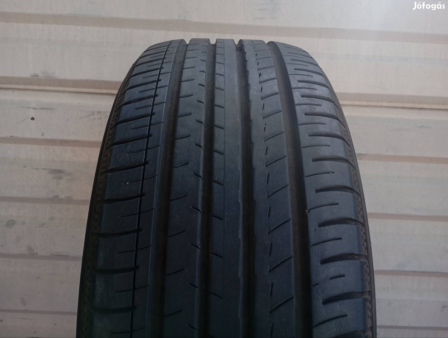 4 db Yokohama Bluearth-GT AE51 225/45 R18 95W XL nyárigumi