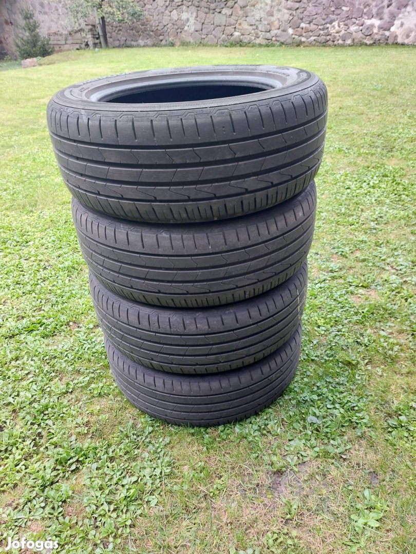 4 db, nyári 225/55 R17 Hankook Ventus Prime3