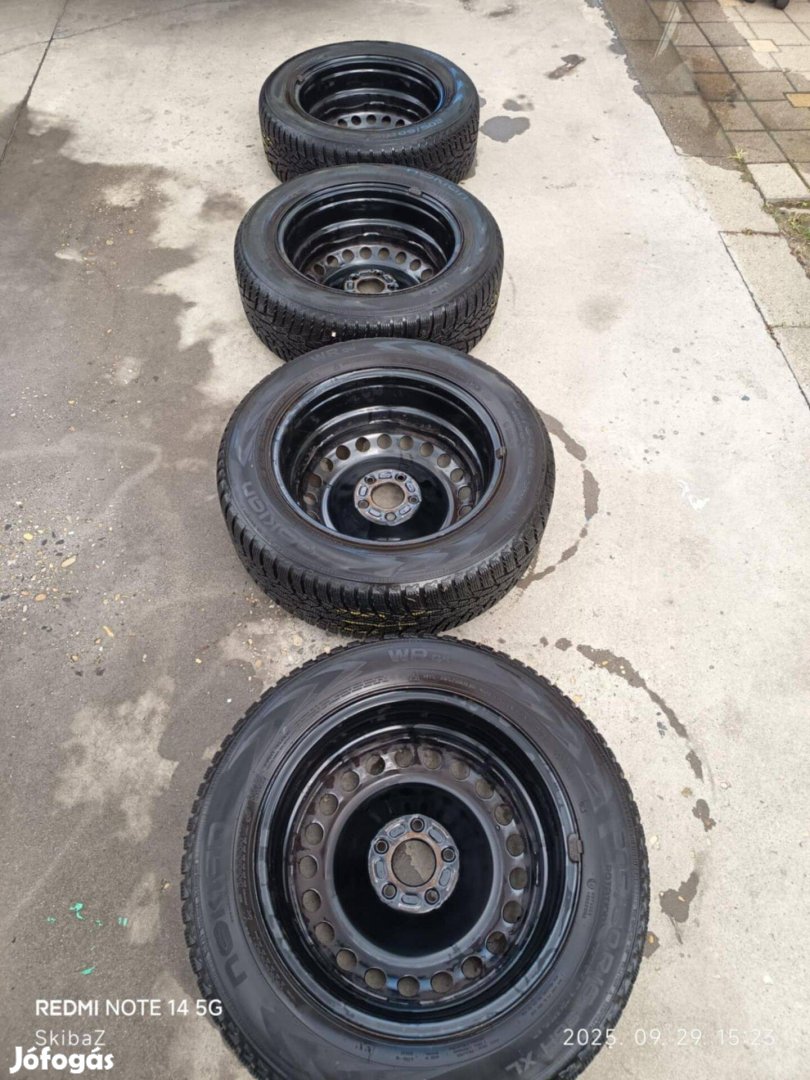 4 db acélfelni Tpms szenzorral