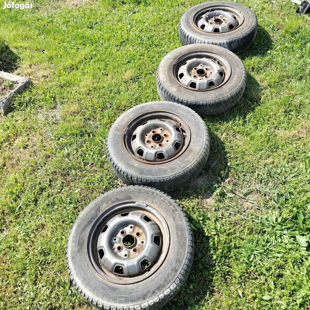 4 db felni Michelin régi nyári gumival