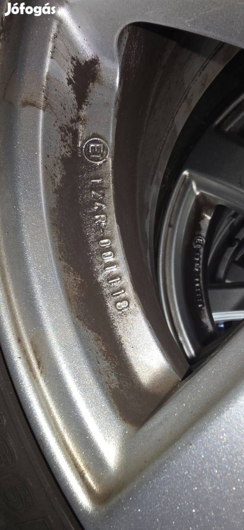 4 db gyári Vw alufelni eladó, jó nyári gumikkal. 15 colos
