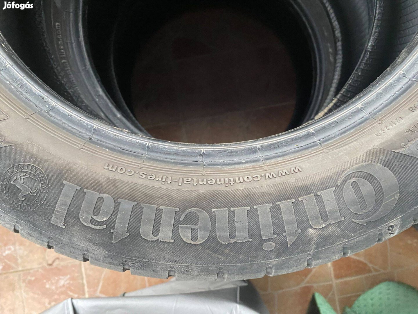 4 db használt Continental nyári gumi 195/55 R16 H
