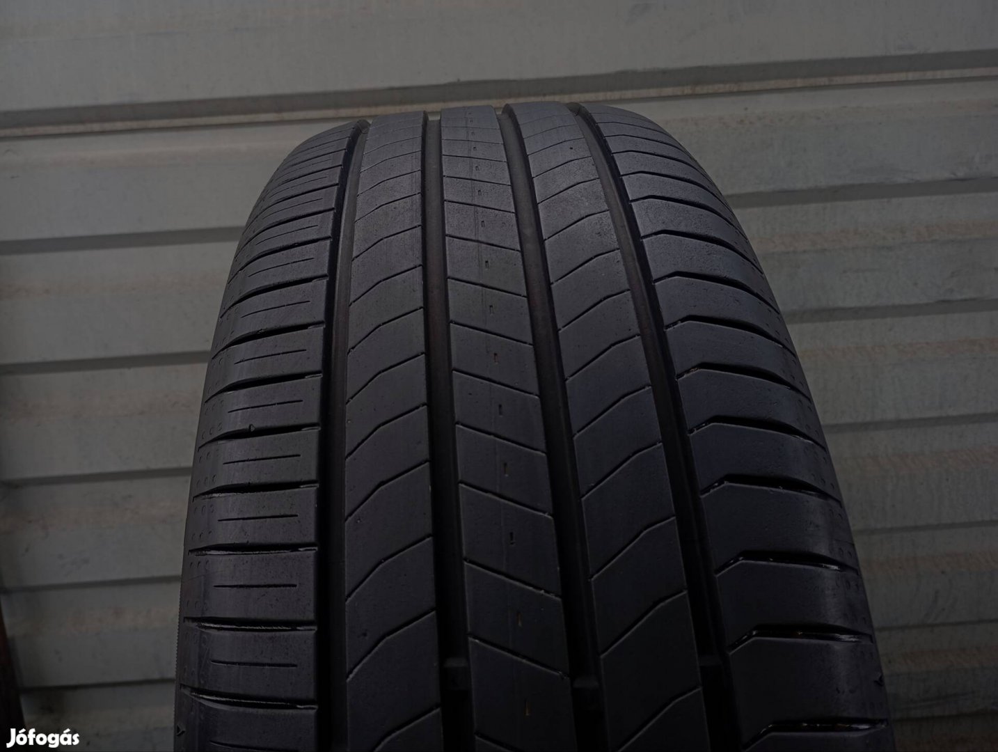 4 db használt Nexen Nfera Primus 215/55 R18 95V nyárigumi