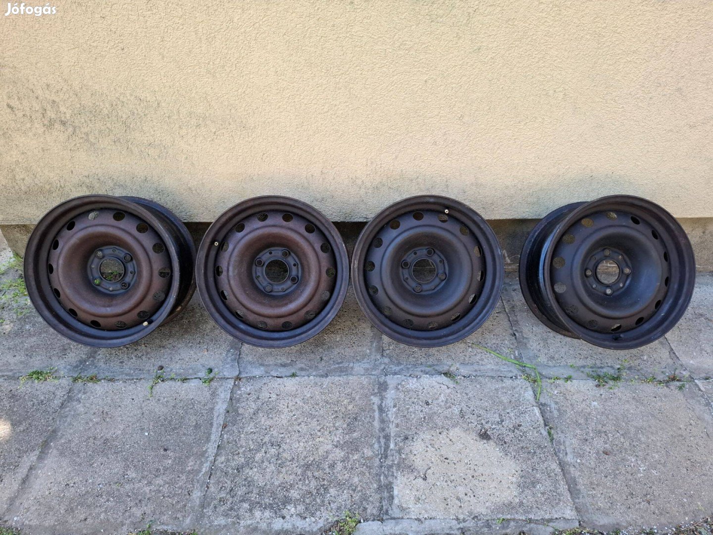 4 db jó állapotú acélfelni 15 col átmérő, 6 széles, ET18