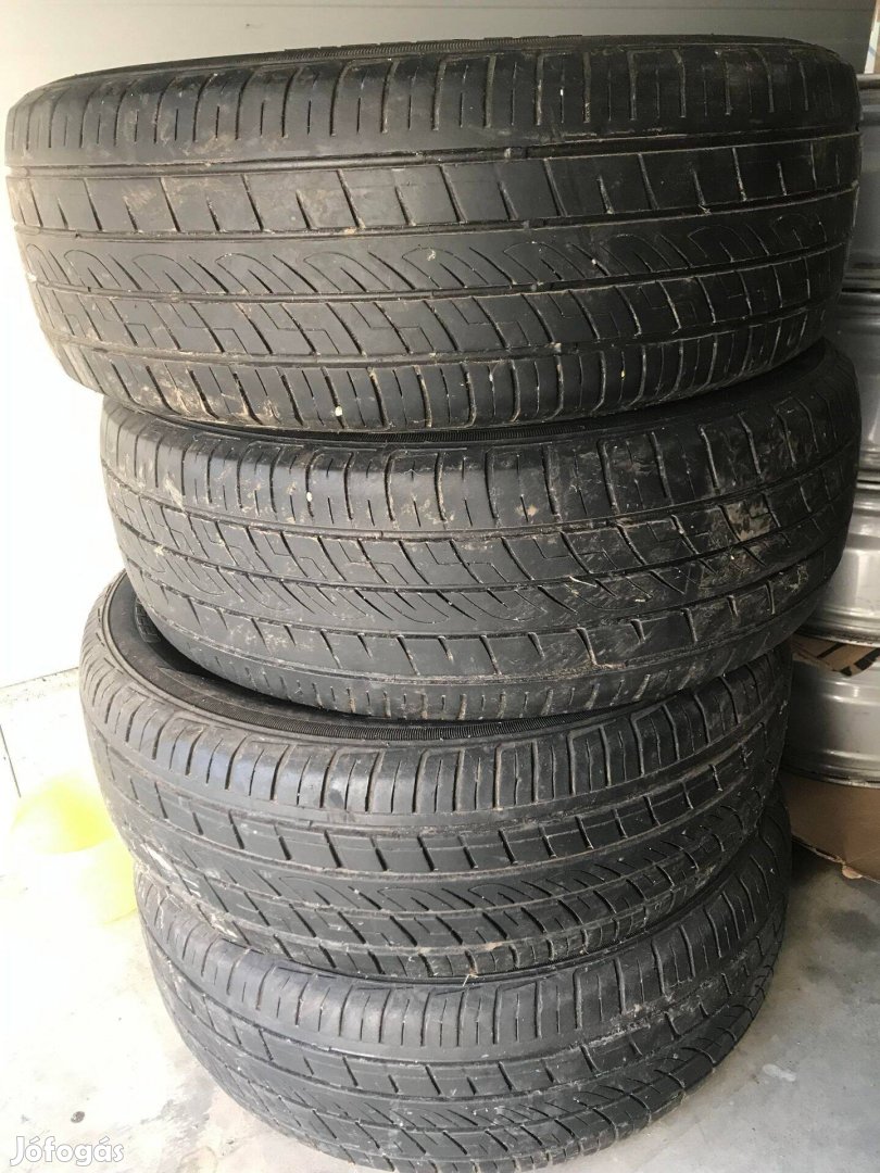 4 db nyári gumi 225/65R17 eladó!