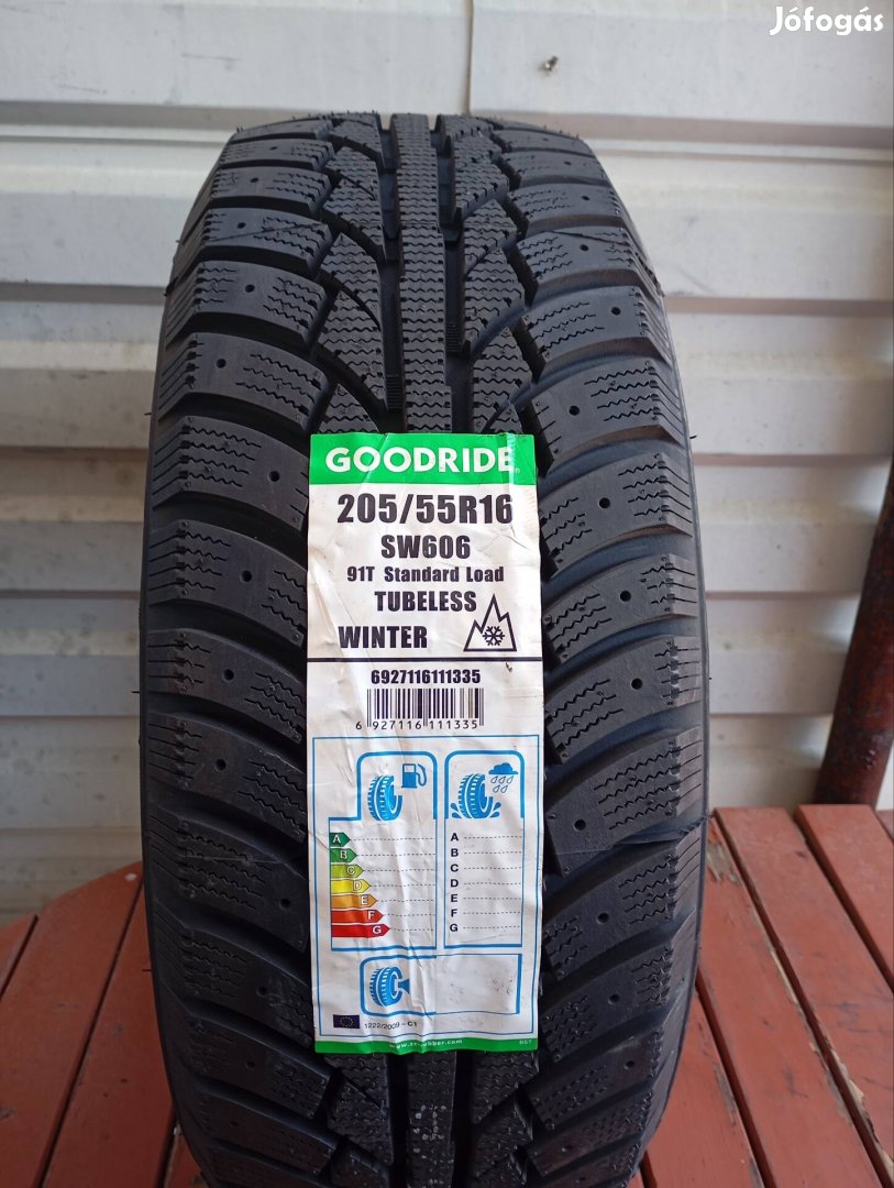 4 db új Goodride SW606 Frostextreme 205/55 R16 91T téligumi