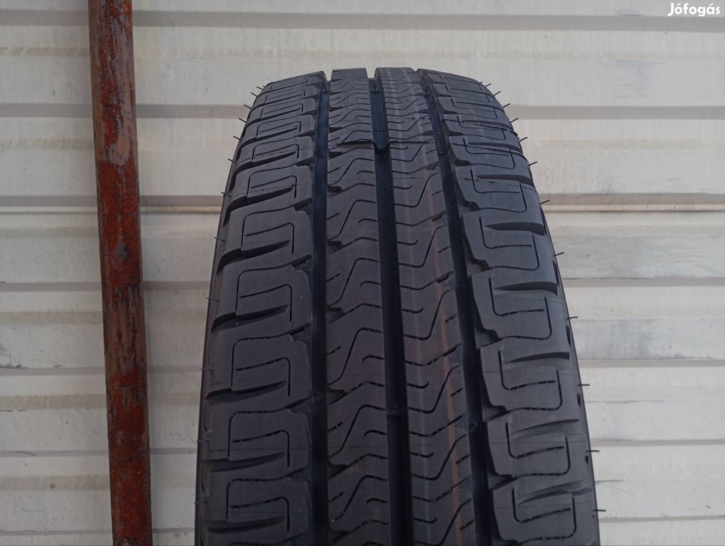 4 db új Michelin Agilis Camping 225/75 R16CP 116Q nyárigumi