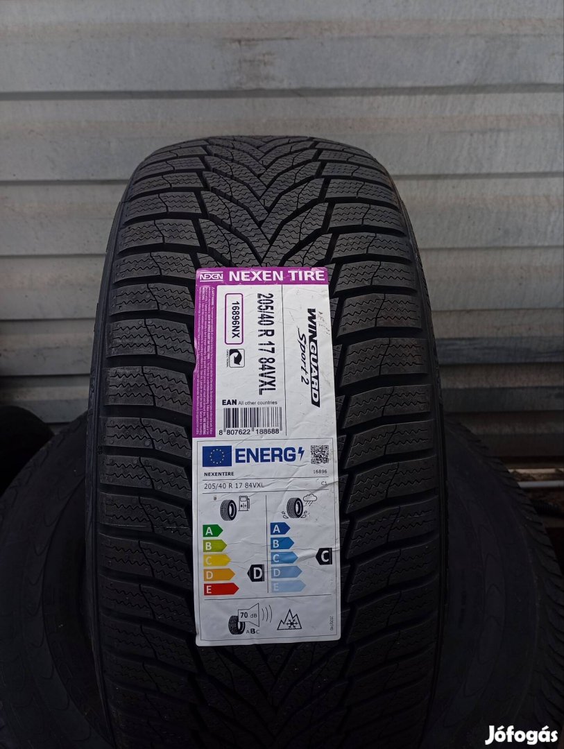 4 db új Nexen Winguard Sport 2 WU7 205/40 R17 84V XL téligumi