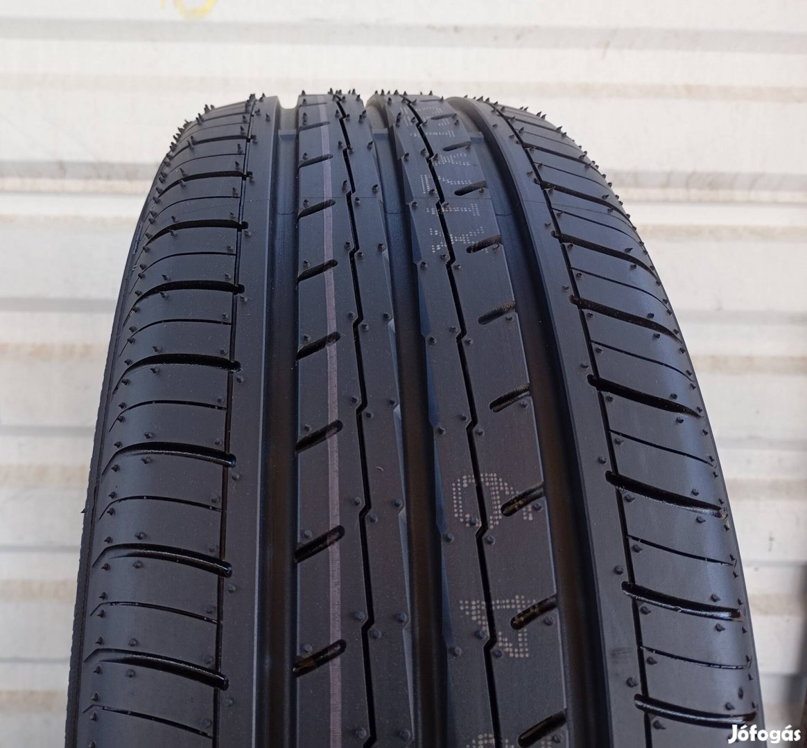 4 db új Yokohama Bluearth-Es Es32 185/55 R16 83V nyárigumi