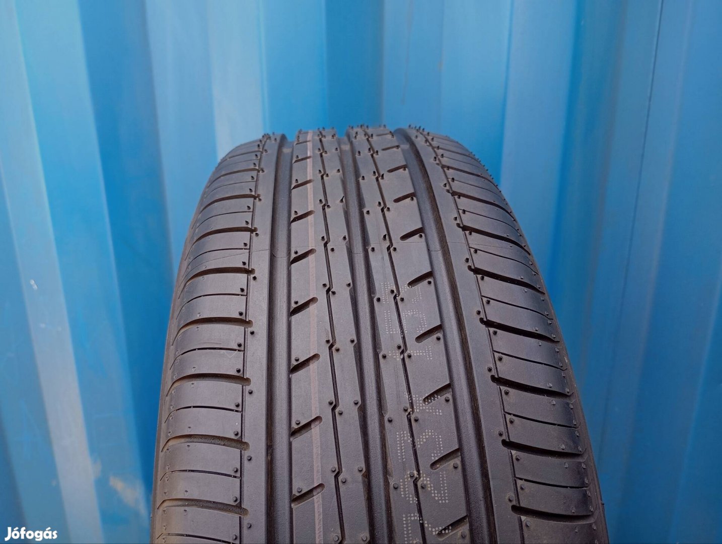 4 db új Yokohama Bluearth-Es Es32 185/55 R16 83V nyárigumi