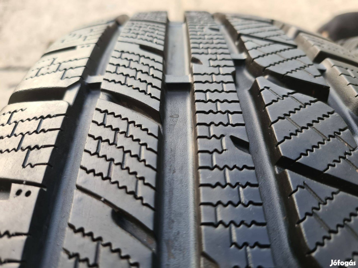 4 db új állapotú 215/70 R16 téli Nankang gumi