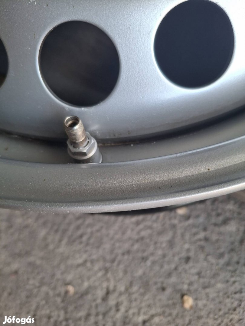 4 db vW t5 ös lemez felnik ujszerüek rosdamentesek