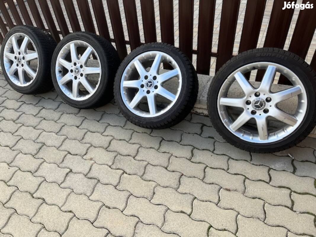 4 eredeti alufelni téli gumikkal A vagy B Mercédesre