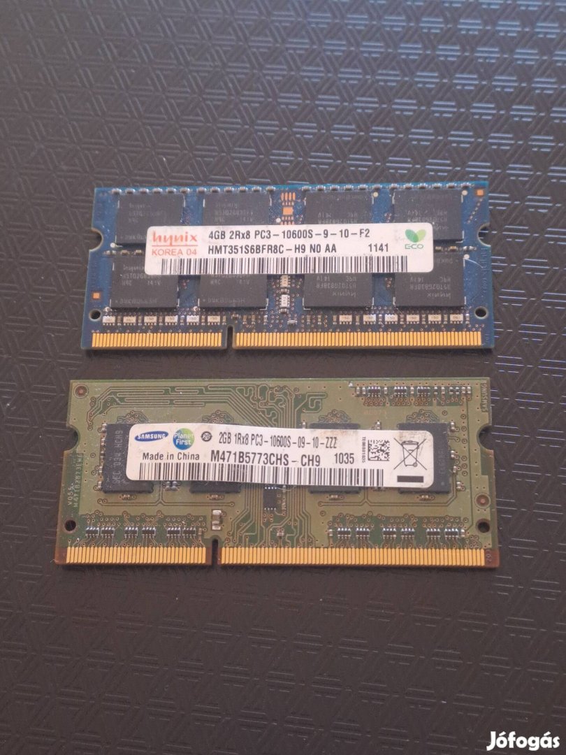 4 és 2 GB RAM 