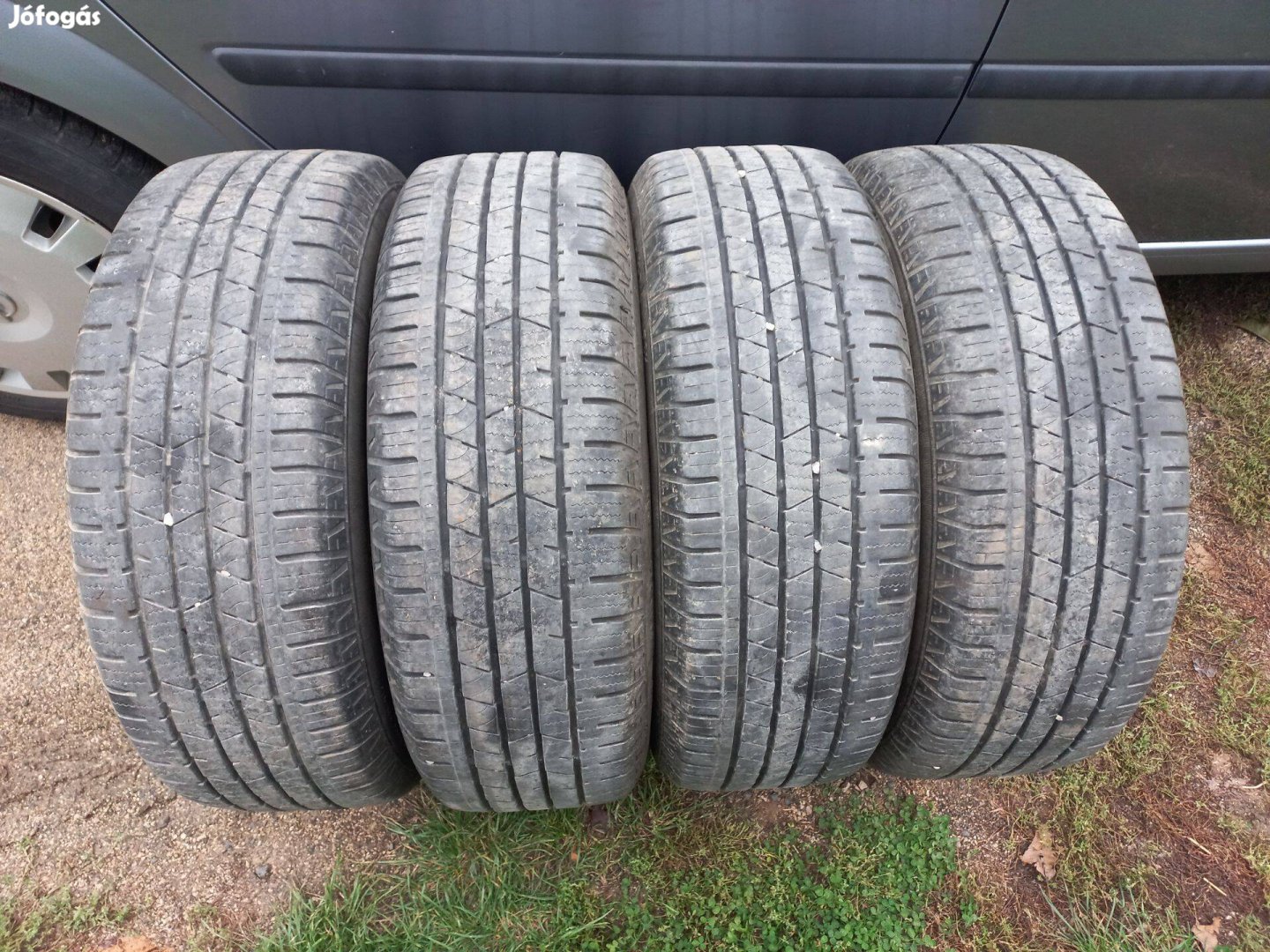 4 évszakos Continental 215/65 R16 gumik