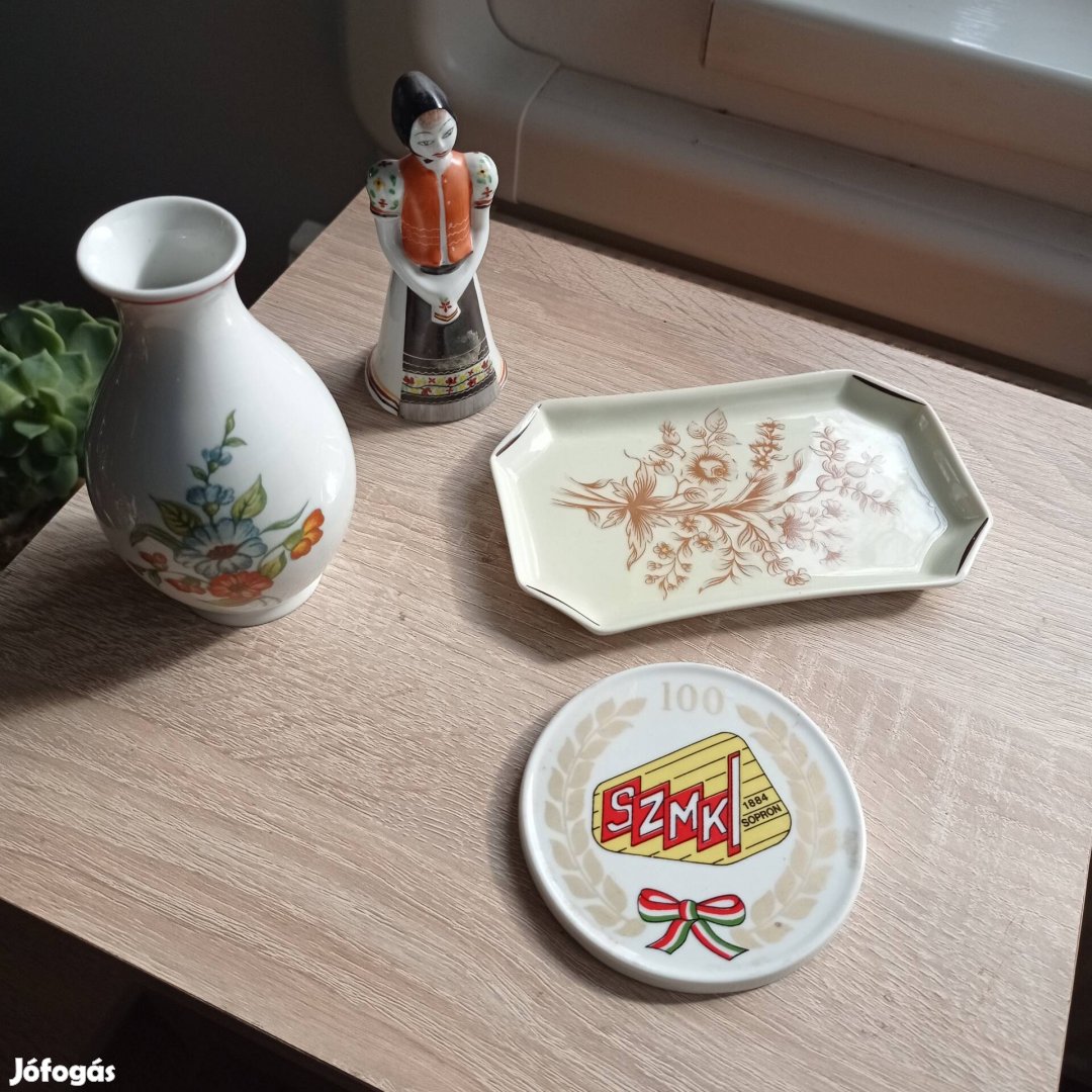 4 figura és egy fali tányér együtt- Hollóházi