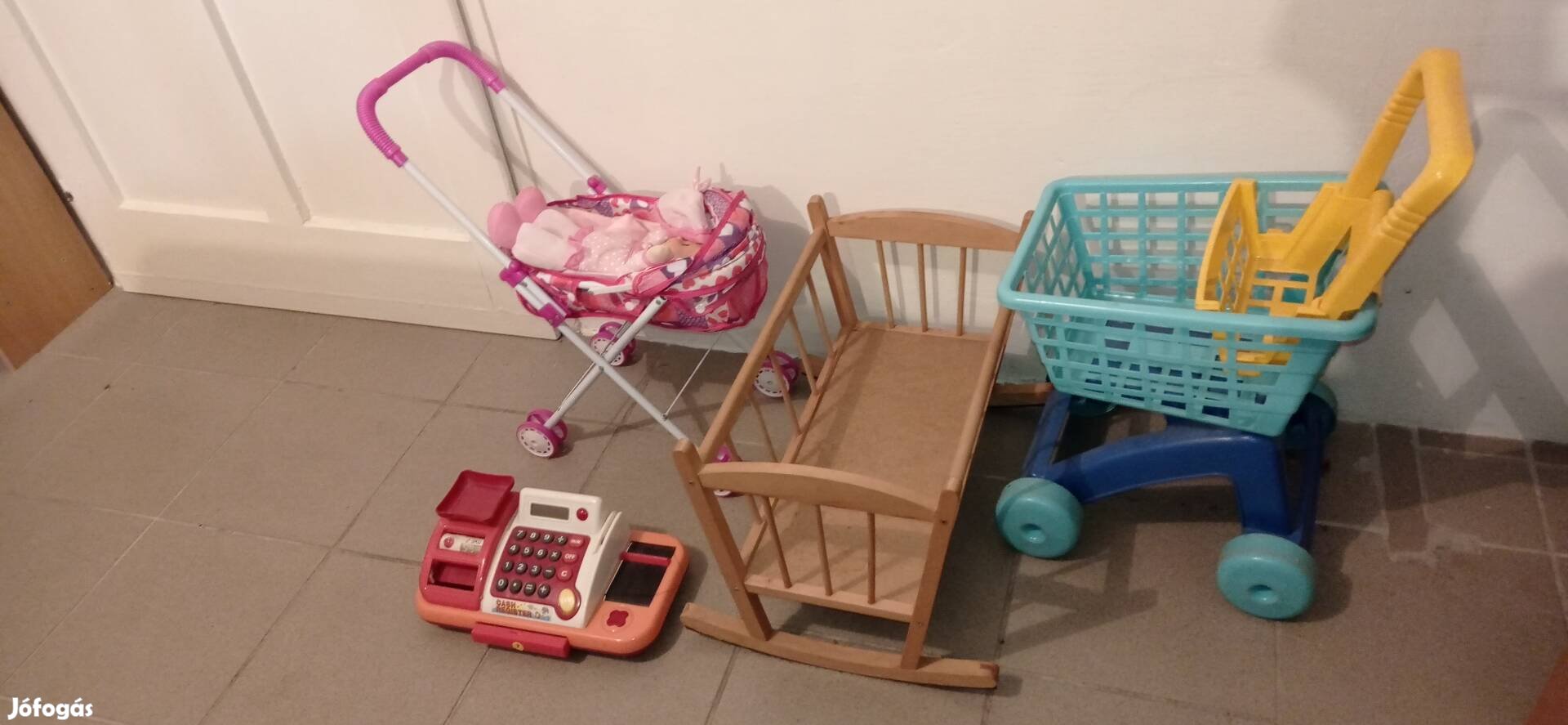 4 játék eladó Csepelen