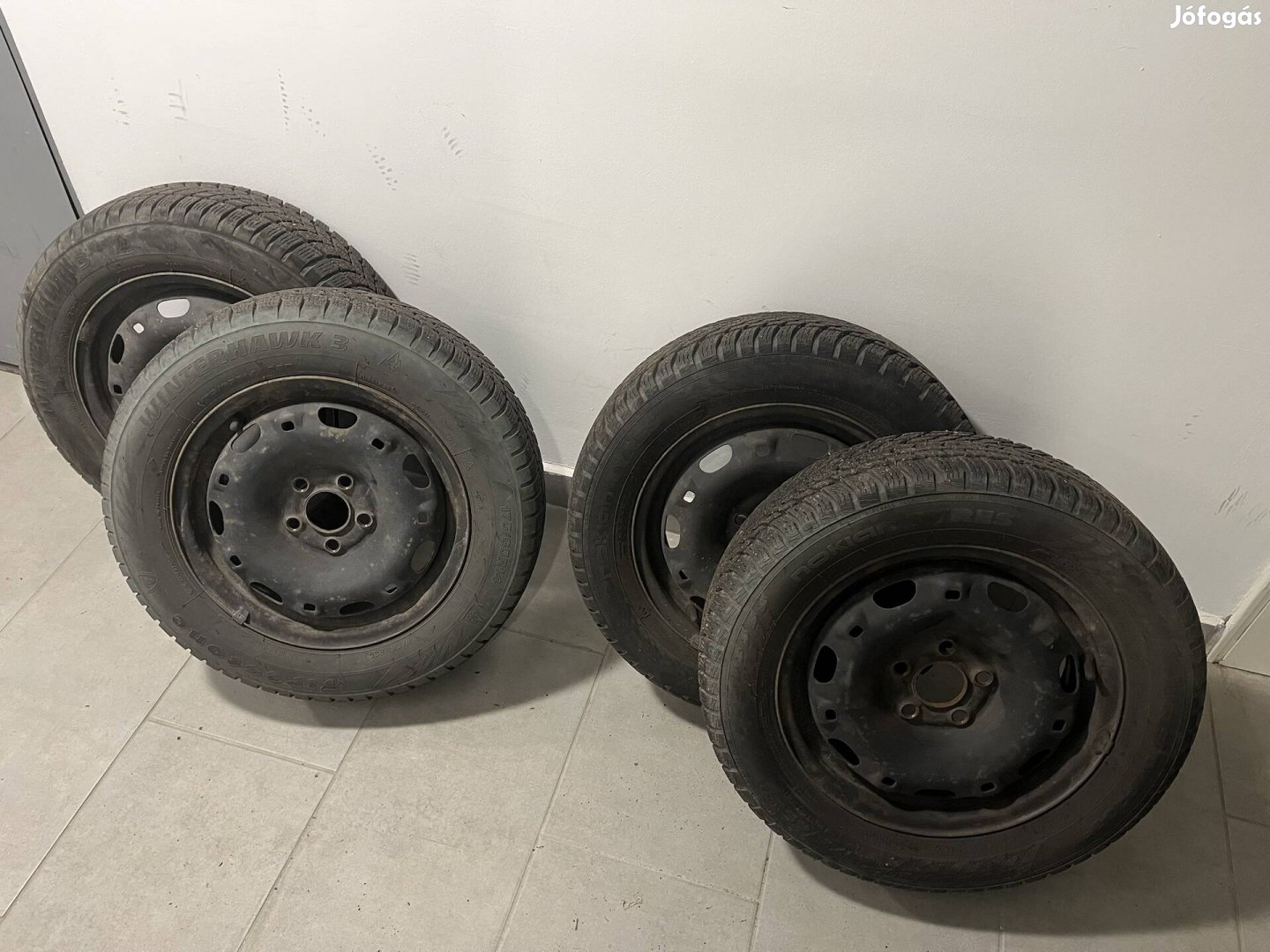 4 lemez felni használt téli gumikkal