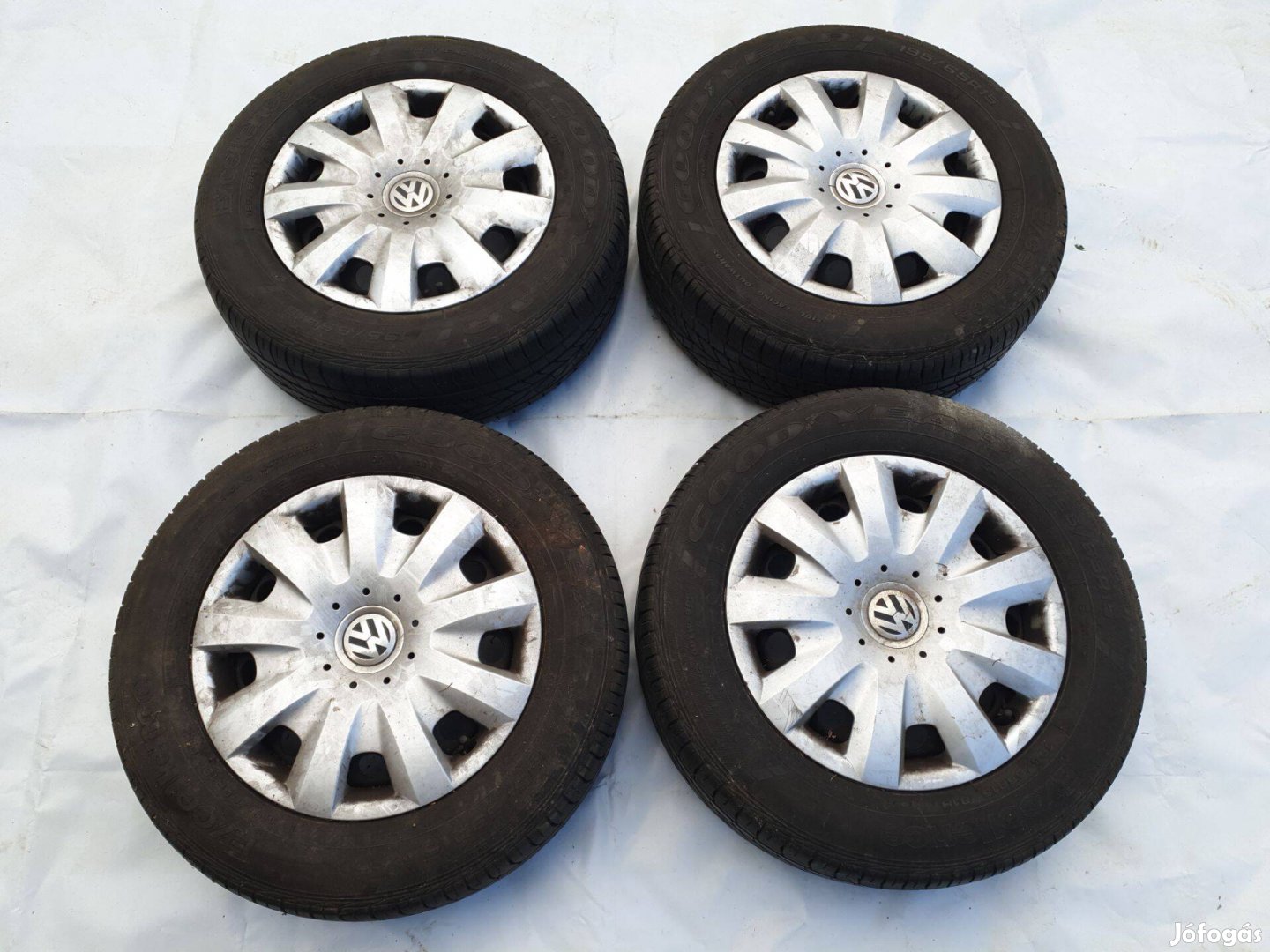 4 x Goodyear 195/65R15 nyári gumi acélfelnikkel, profil mélysége 5mm