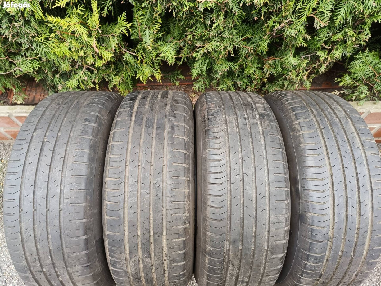 4db 16 / 16" Continental 205/60 R16 nyári gumik 