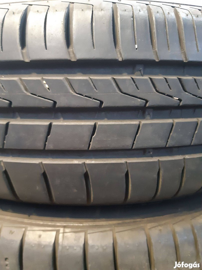 4db 175/65R15 84T Hankook K435 nyárigumi