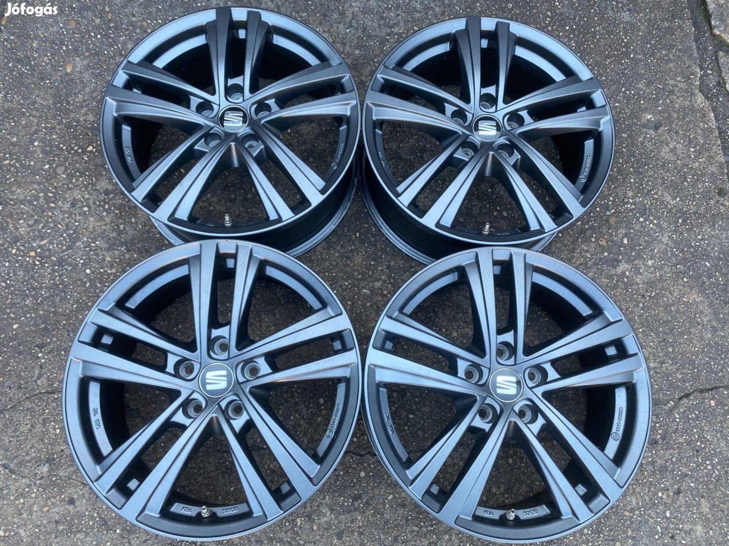 4db 17 Seat Leon alufelni. (4060)