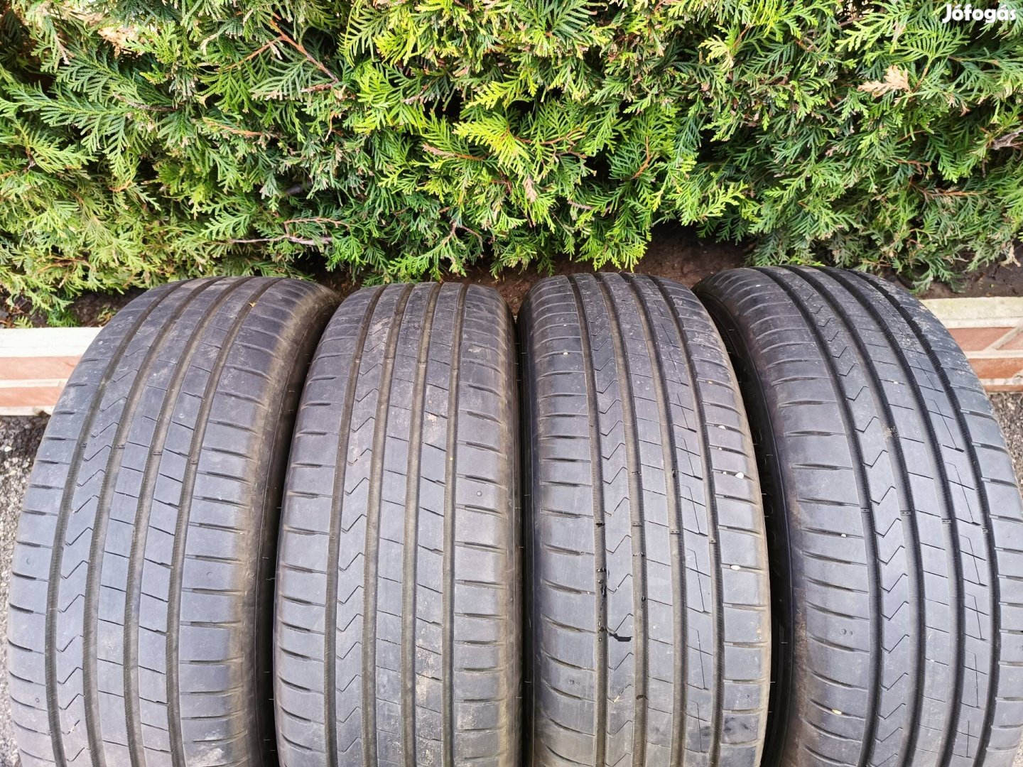 4db 17 / 17" Hankook Ventus Prime 4 225/60 R17 nyári gumik