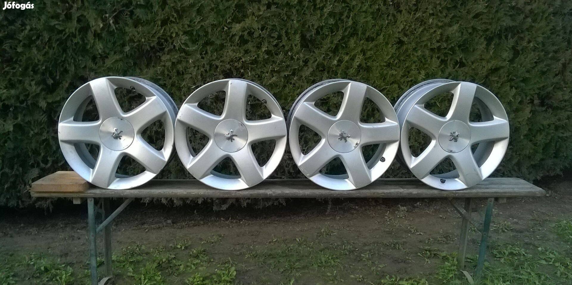 4db 17-es 5x108-as Peugeot,Citroen alufeln csavarral, szenzorral eladó