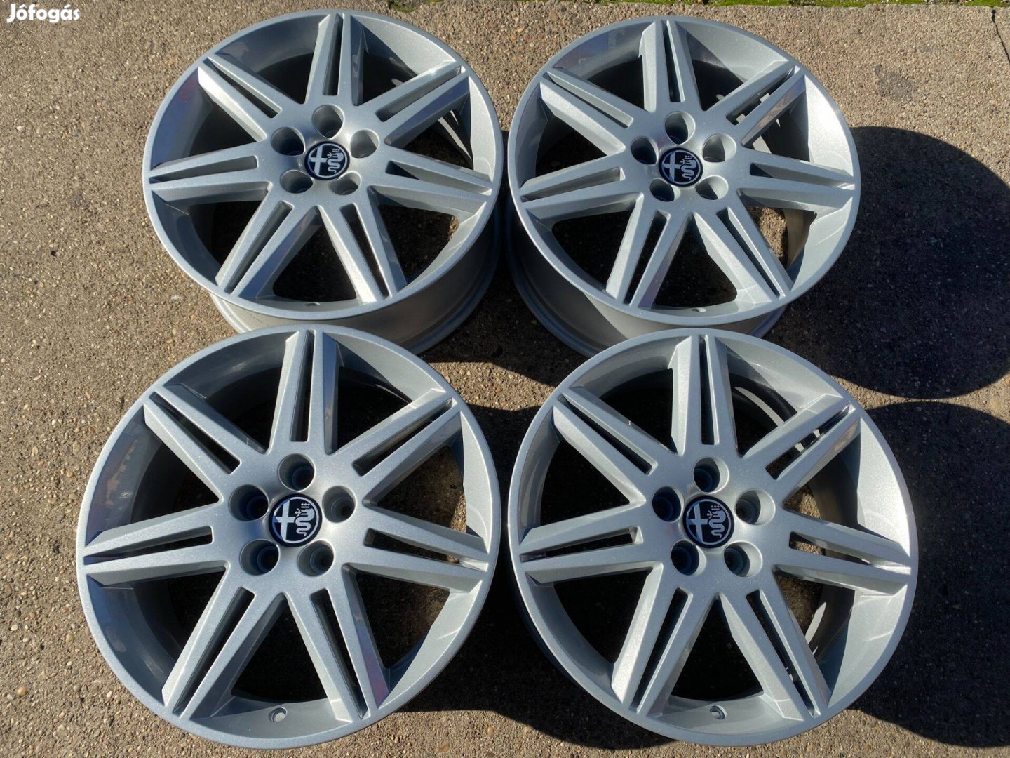 4db 18" Alfa Romeo 159 - Giulietta alufelni. (3525)