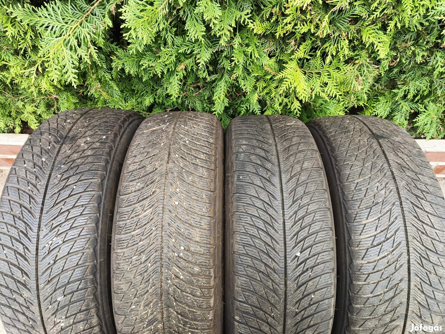 4db 18 / 18" Michelin Pilot Alpin 5 téli gumi 235/60 R18