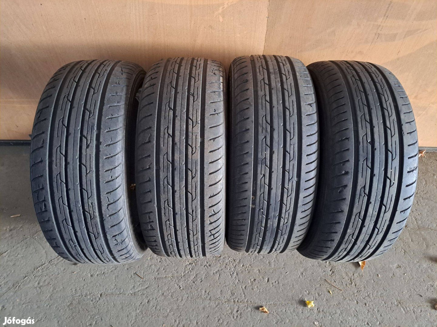 4db 195/50 R15 Triangle nyári gumi eladó!!! ára! 5000Ft/db