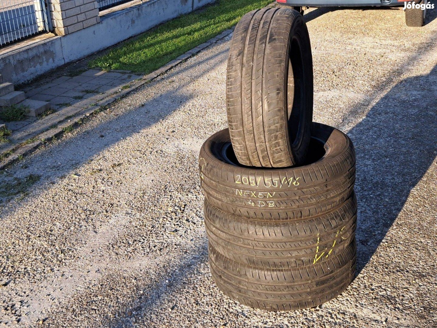 4db 205/55 R16 Nexen nyári gumi 205/55R16