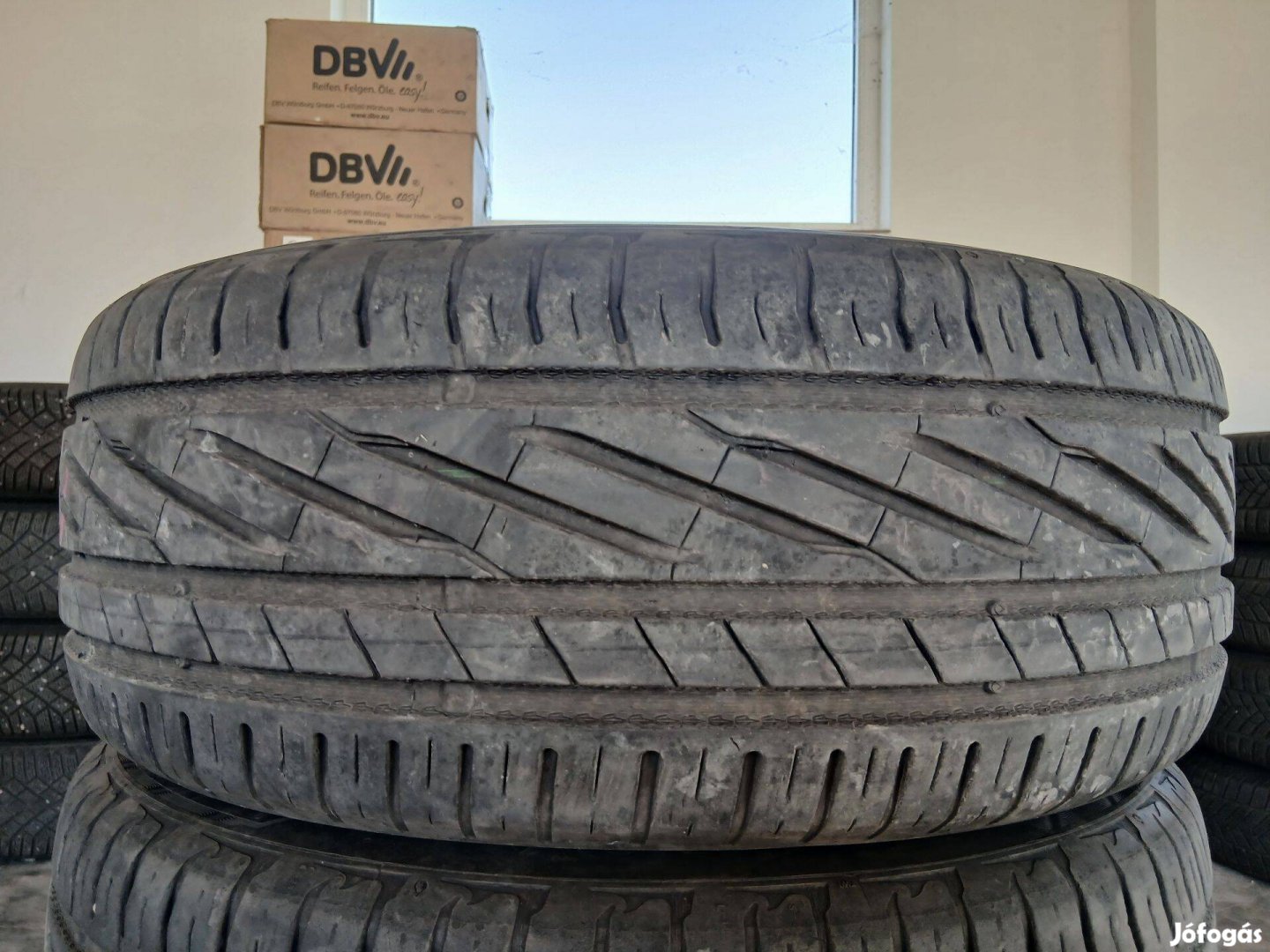 4db 205/55 R16 Uniroyal nyári gumi 2022-es 205/55R16 16