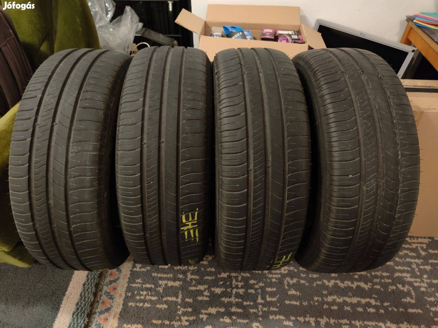 4db 20560 R16 Michelin Energy Saver nyári gumi