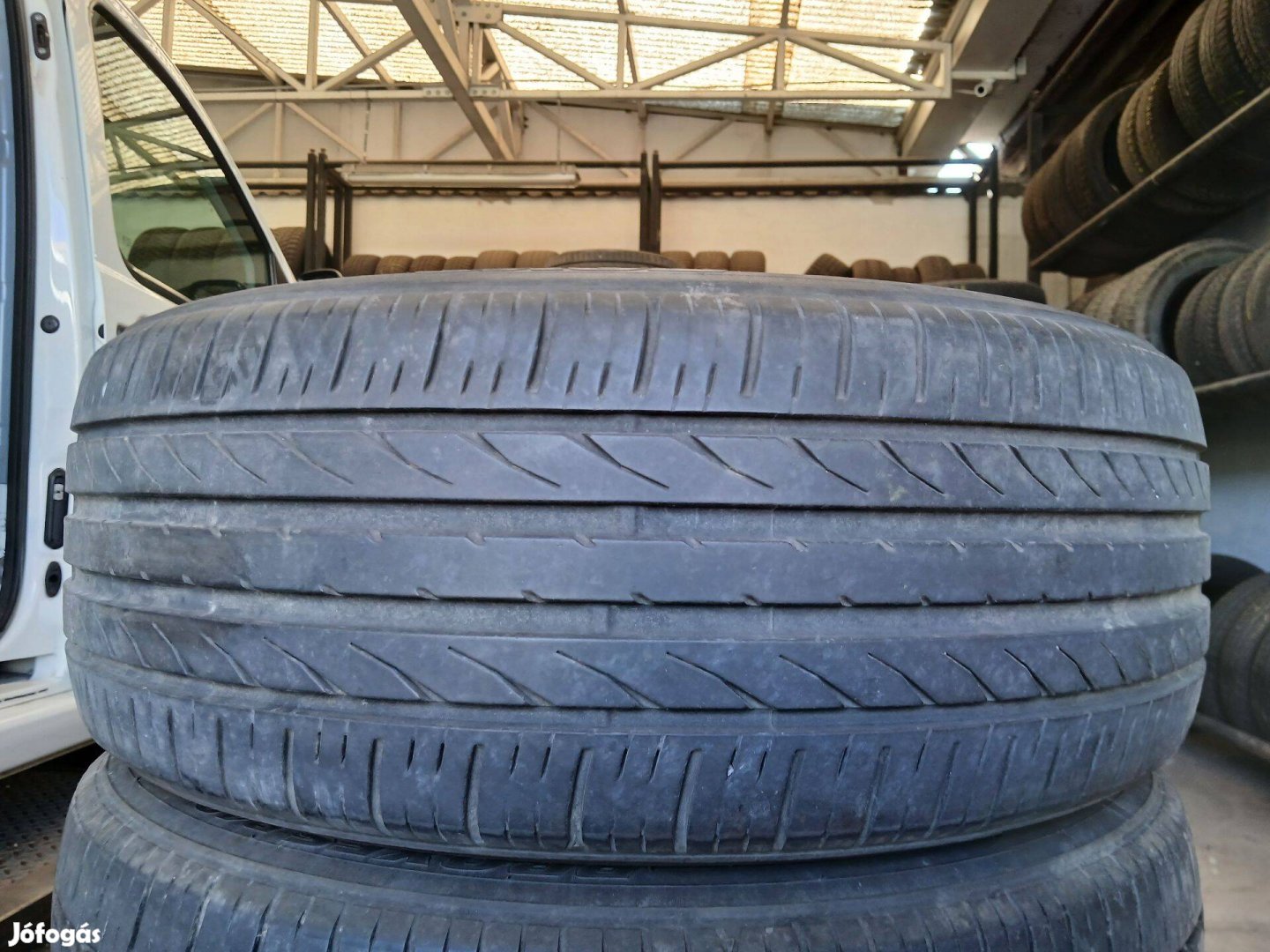 4db 215/50 R18 Toyo nyári gumi 5-6mm-es 215/50R18 18