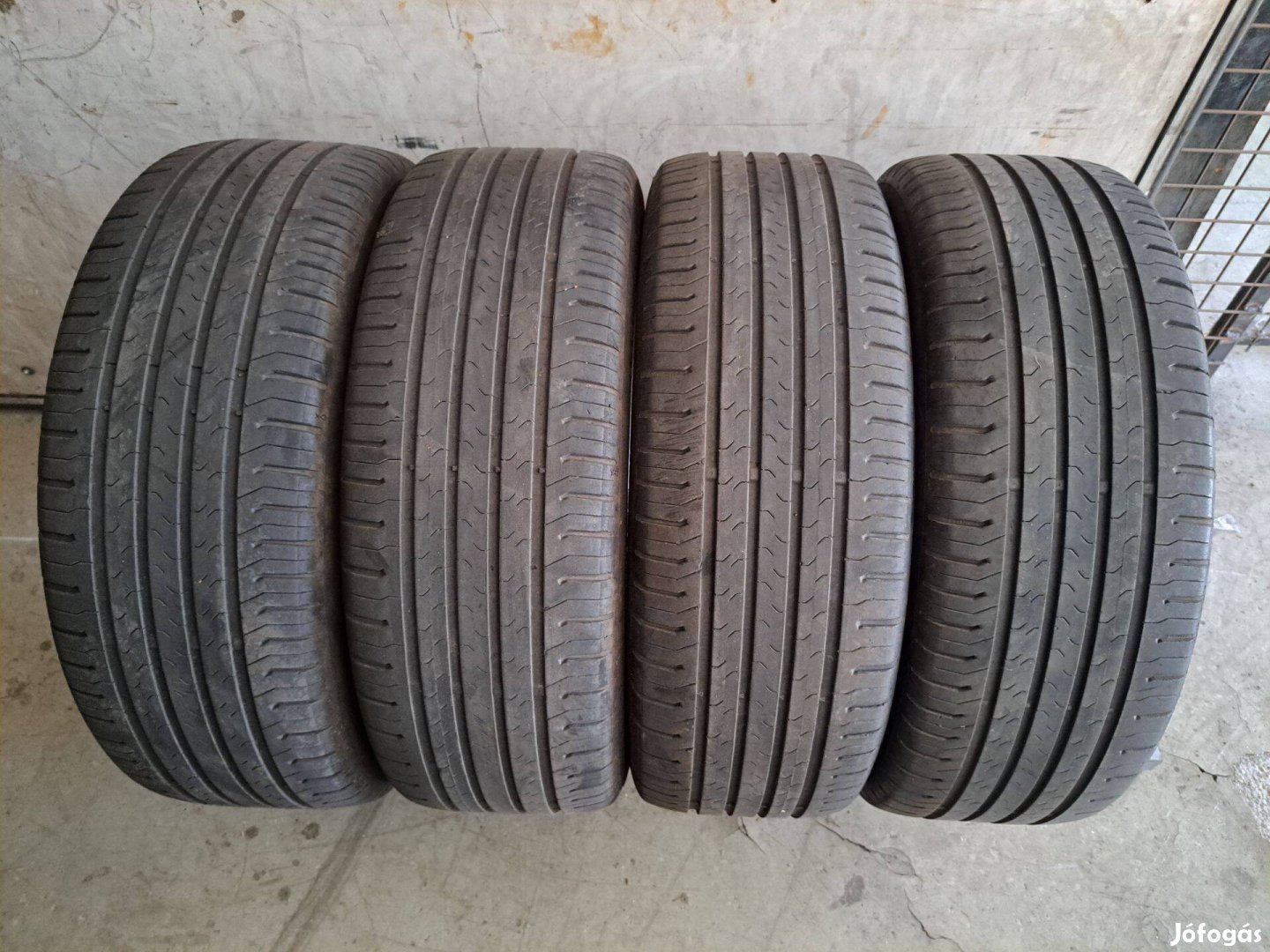 4db 215/55 R17 Continental Contiecocontact 5 Nyári gumi eladó (DOT2018