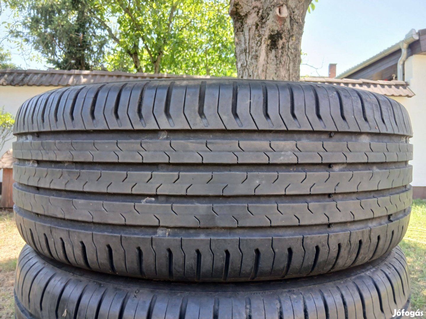4db 215/55 R17 Continental nyári gumi 5.5-6mm-es 215/55R17 17