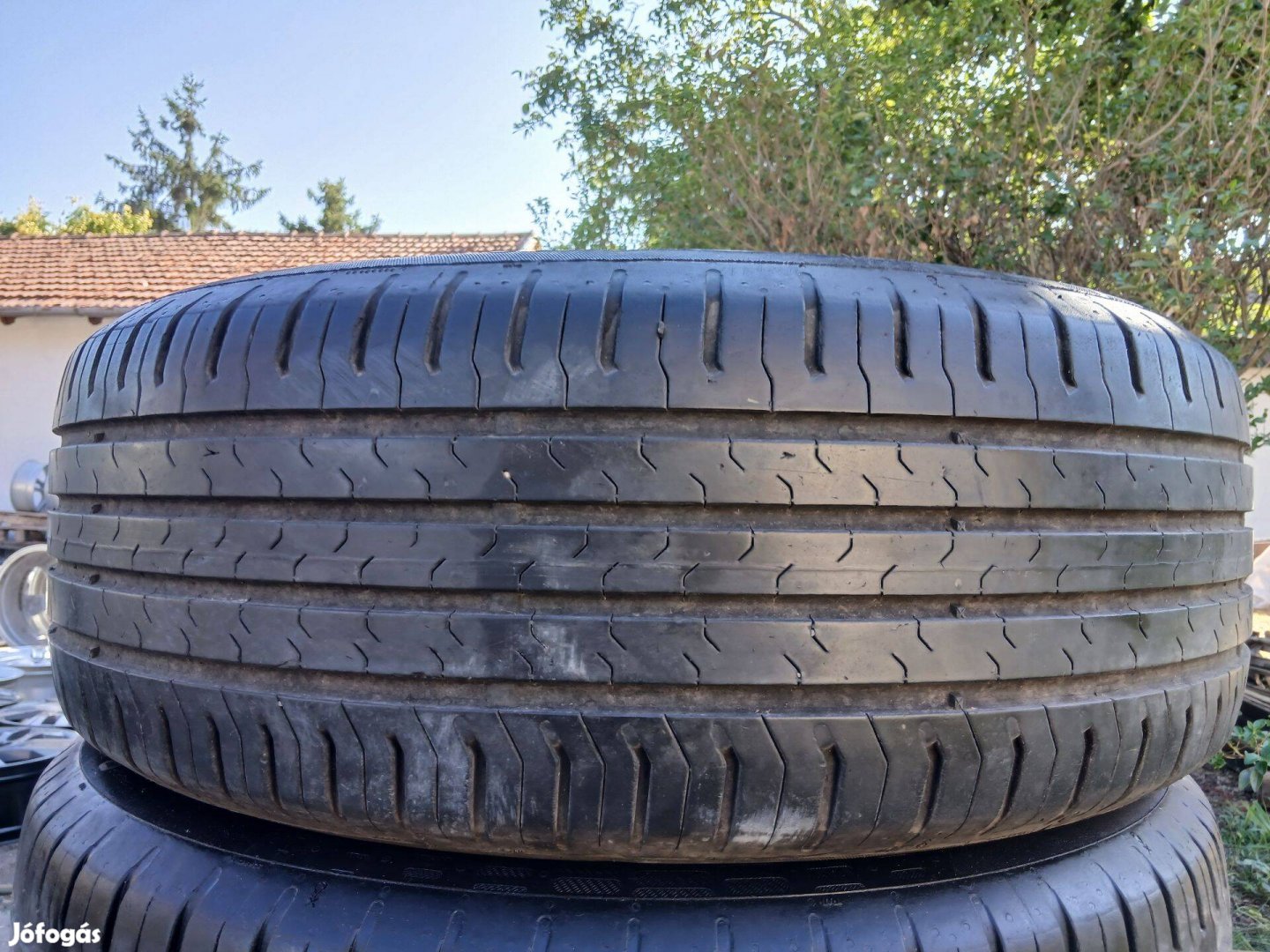 4db 215/60 R17 Continental nyári gumi 215/60R17 17