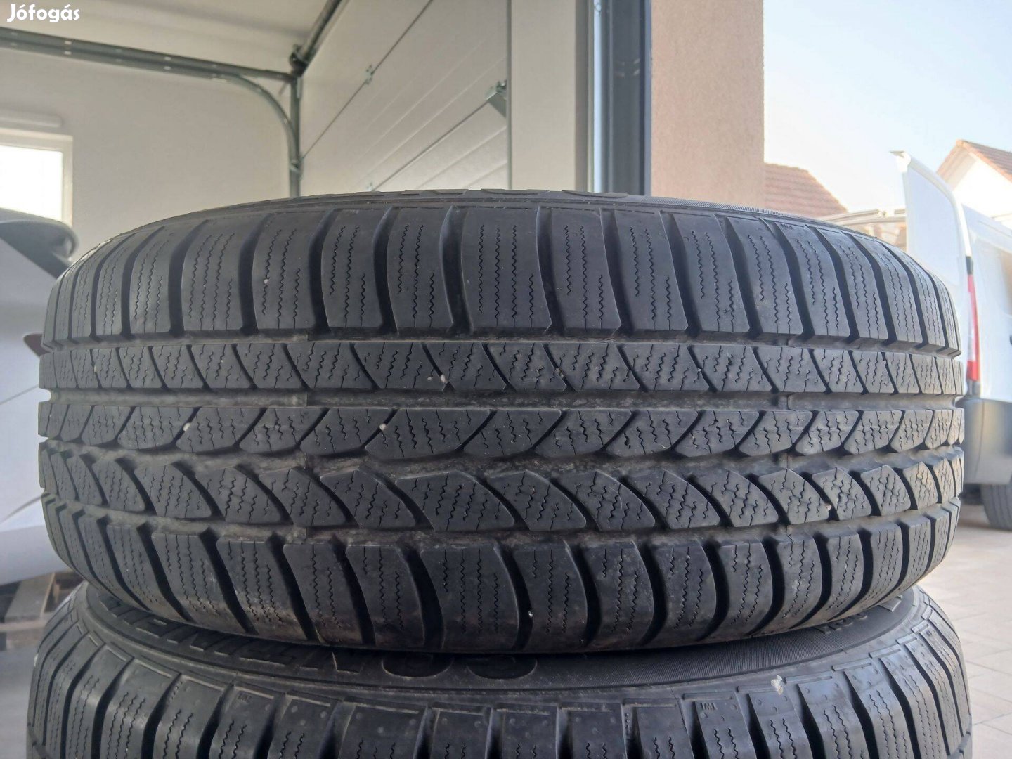 4db 215/60 R17 Continental téli gumi 215/60R17 17