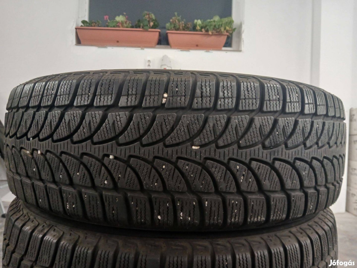 4db 215/70 R16 Bridgestone téli gumi 215/70R16 16