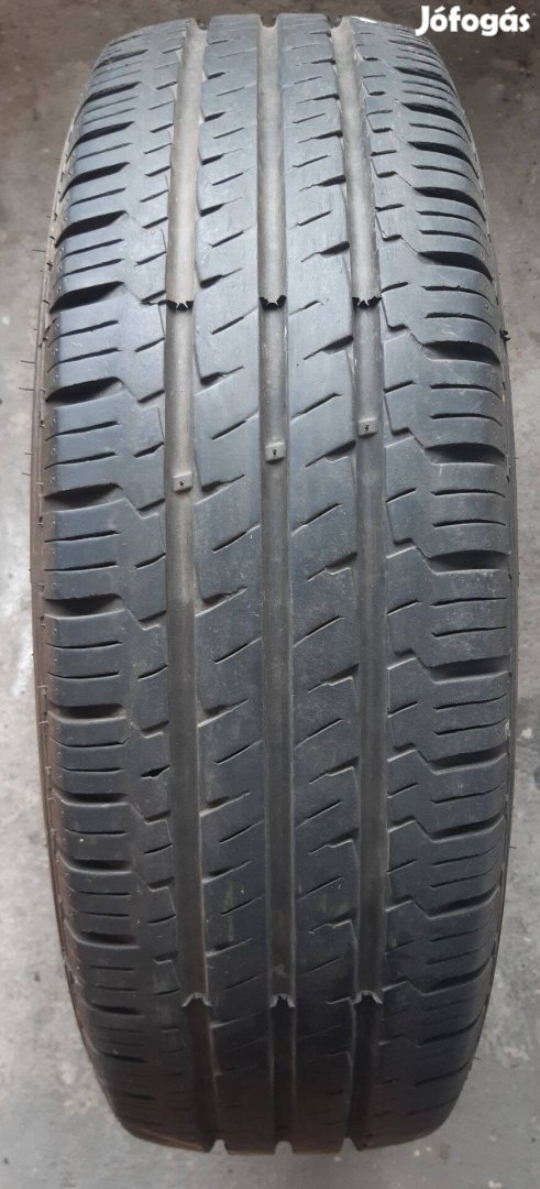 4db 215/75R16C Hankook nyárigumi