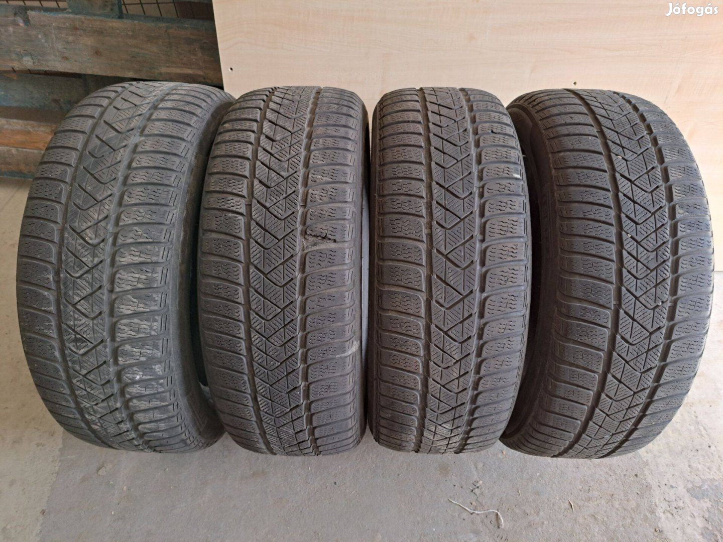 4db 225/55 R18 Pirelli Winter Sottozero 3 téli gumi eladó!!! (DOT2019,