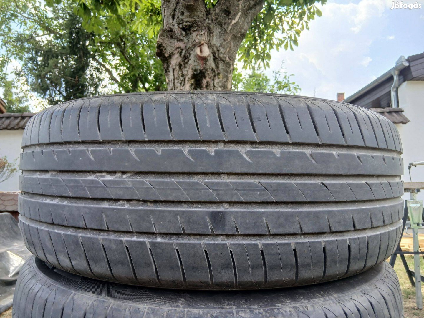 4db 225/60 R17 Hankook nyári gumi 225/60R17 17