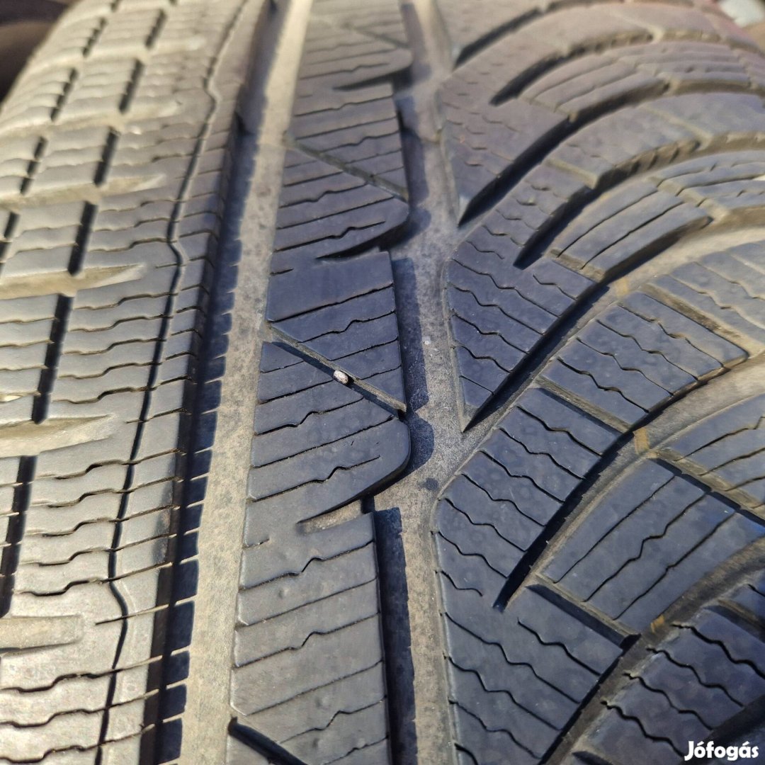 4db 235/55 18 Michelin téligumi 235 55 r18 téli gumi