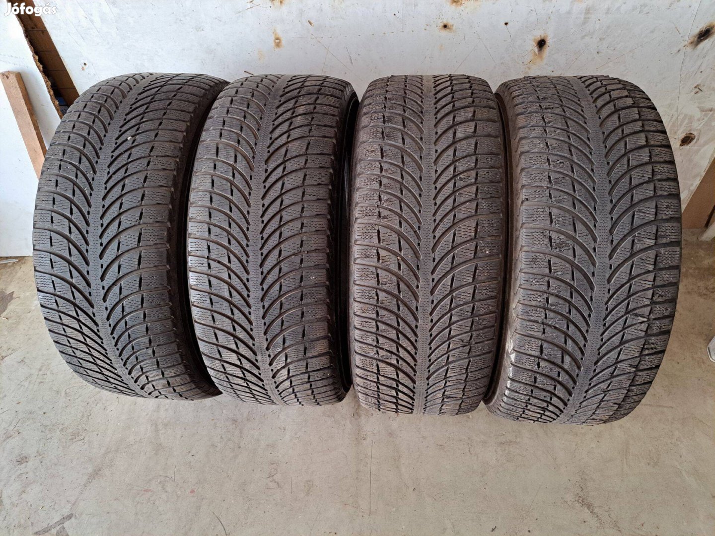 4db 235/55 R18 Michelin Latitude Alpin LA2 téli gumi eladó!!!