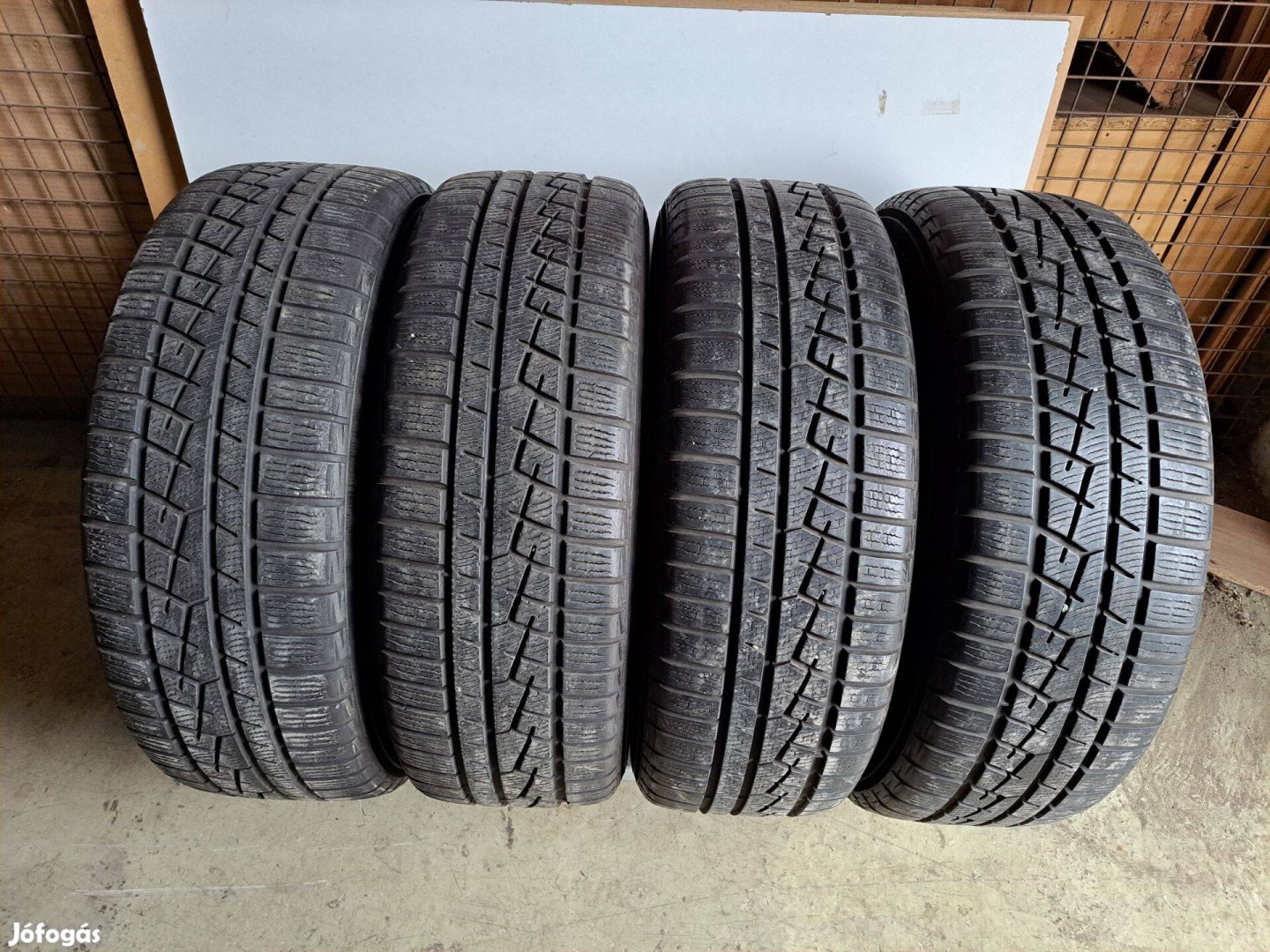 4db 235/55 R20 Yokohama W-Drive (Peremvédős) Téli gumi eladó!!!