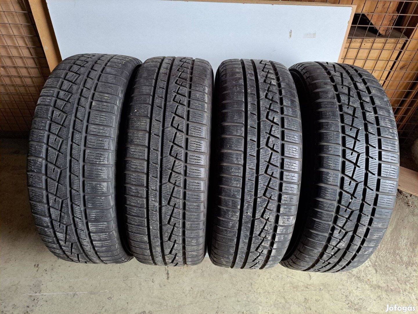4db 235/55 R20 Yokohama W-Drive (Peremvédős) Téli gumi eladó!!!